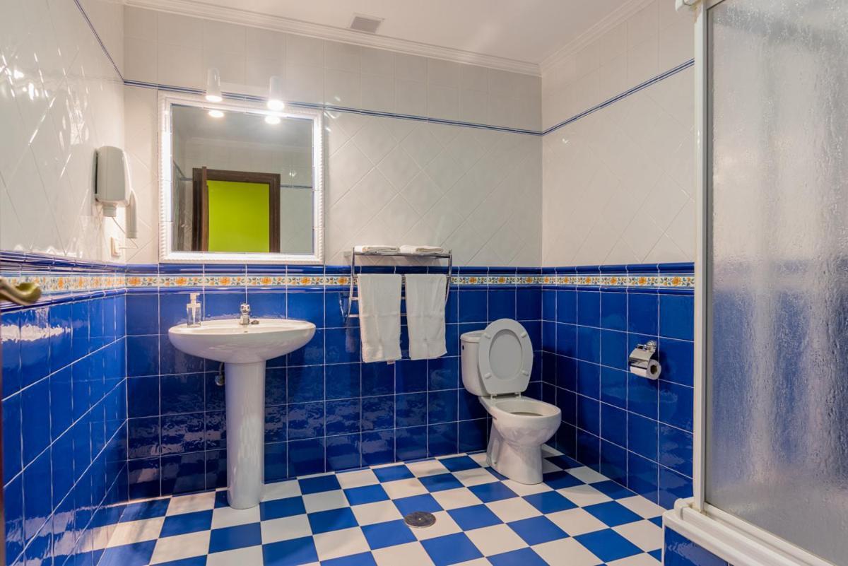 Hotel Y Apartamentos La Lonja Onís 外观 照片